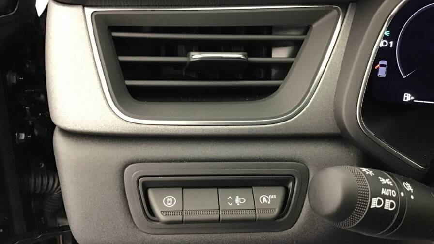 Mandataire Automobile occasion, recherche de Renault Captur-tce-90-ch-techno5-portes-vp-essence-sans-plomb012025-en-cours - E-Motors