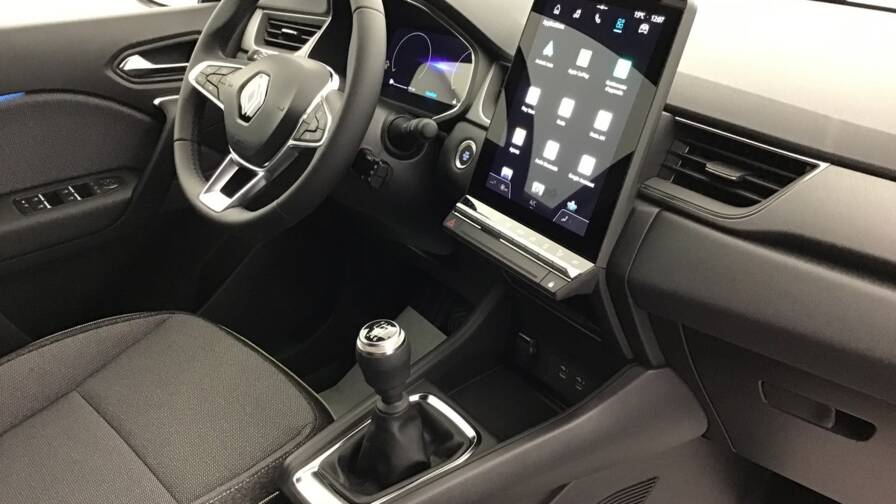 Mandataire Automobile occasion, recherche de Renault Captur-tce-90-ch-techno5-portes-vp-essence-sans-plomb012025-en-cours - E-Motors