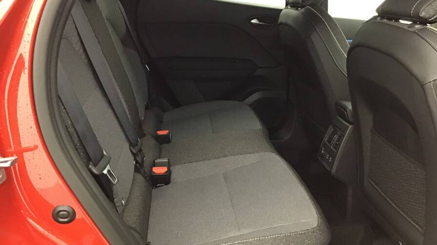 Mandataire Automobile occasion, recherche de Renault Captur-tce-90-ch-techno5-portes-vp-essence-sans-plomb012025-en-cours - E-Motors