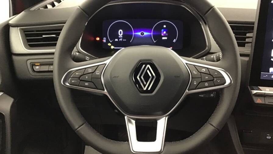 Mandataire Automobile occasion, recherche de Renault Captur-tce-90-ch-techno5-portes-vp-essence-sans-plomb012025-en-cours - E-Motors