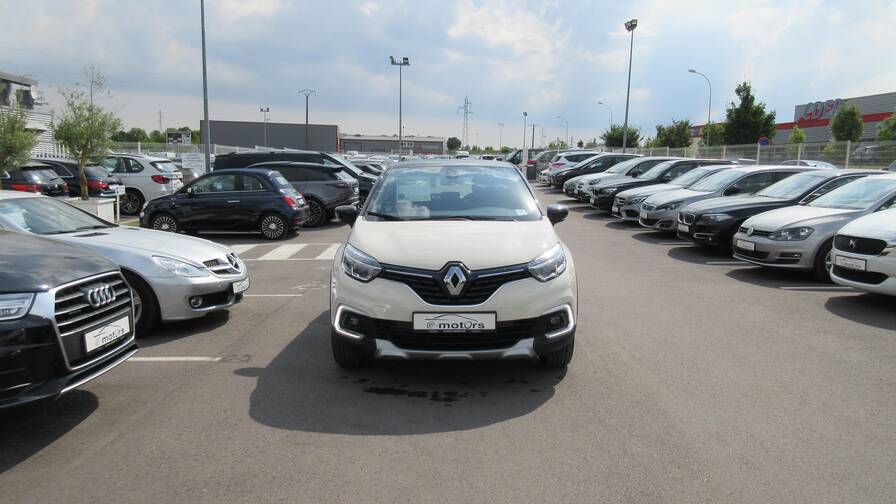 Avis-mandataire-auto-Emotors-Renault-Captur-Zen-tce-90-plus-pack-city-et-pack-confort.