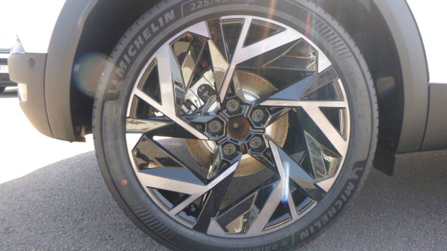 Mandataire Automobile neuf, recherche de Renault Captur-e-tech-full-hybrid-145-esprit-alpine-plus-toit-plus-360-plus-pack-safety-et-driving-plus-pack-hiver - E-Motors