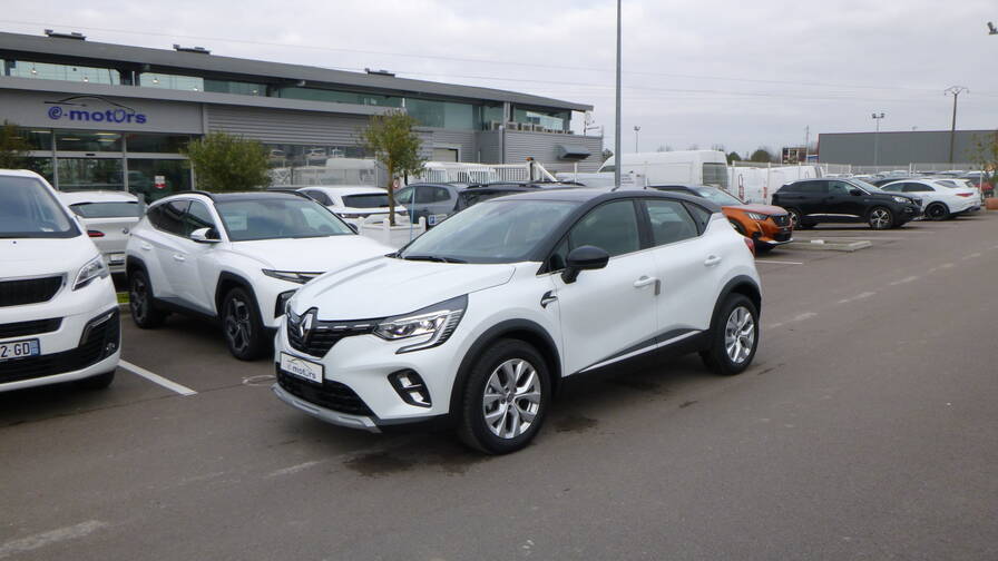 Avis-mandataire-auto-Emotors-Renault-Captur-Intens-tce-90-plus-5900-km.