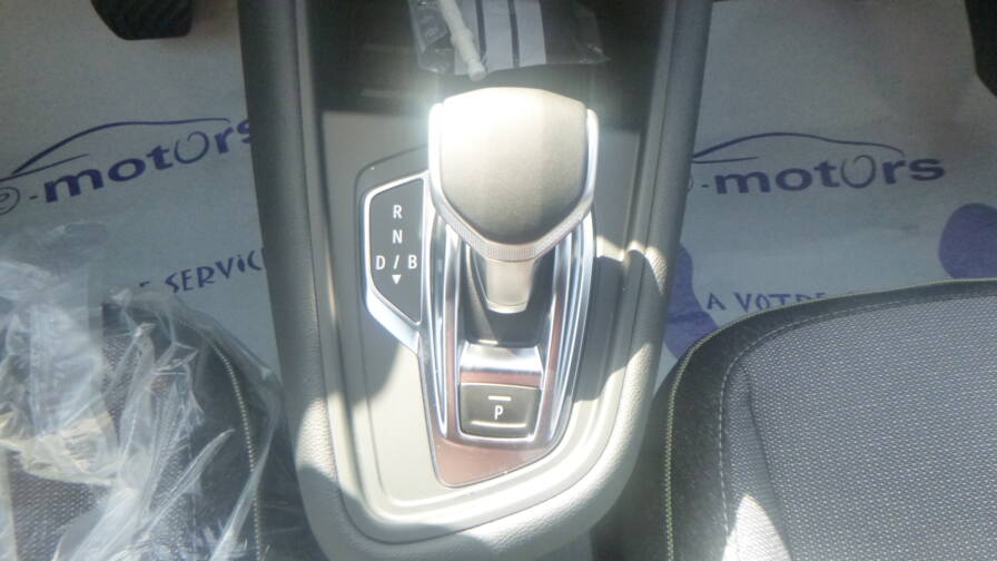 Mandataire Automobile neuf, recherche de Renault Captur-e-tech-full-hybrid-145-techno - E-Motors