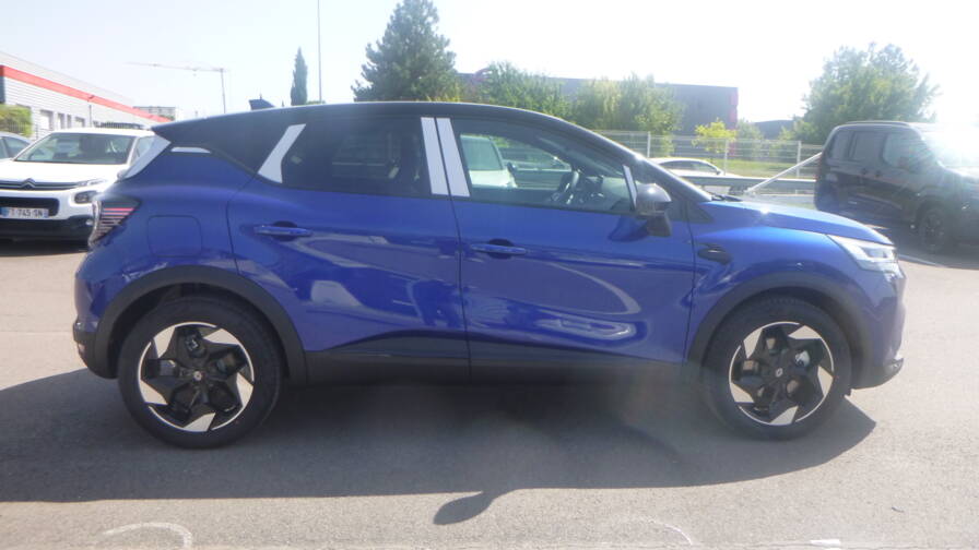 Mandataire Automobile neuf, recherche de Renault Captur-e-tech-full-hybrid-145-techno - E-Motors