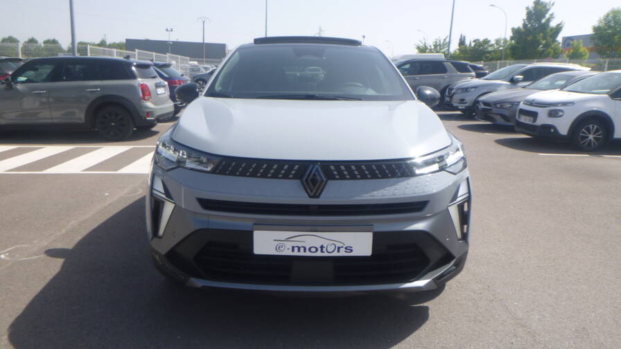 Mandataire Automobile neuf, recherche de Renault Captur-e-tech-full-hybrid-145-esprit-alpine-plus-pack-safety-et-driving-plus-toit-plus-harman - E-Motors
