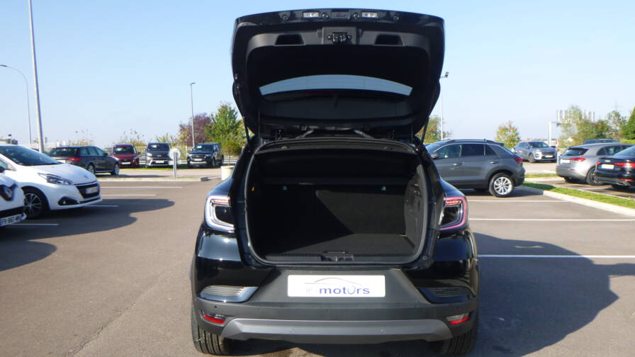 Mandataire Automobile neuf, recherche de Renault Captur-e-tech-full-hybrid-145-esprit-alpine - E-Motors