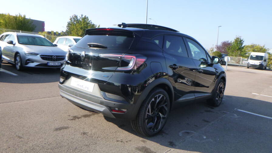 Mandataire Automobile neuf, recherche de Renault Captur-e-tech-full-hybrid-145-esprit-alpine - E-Motors