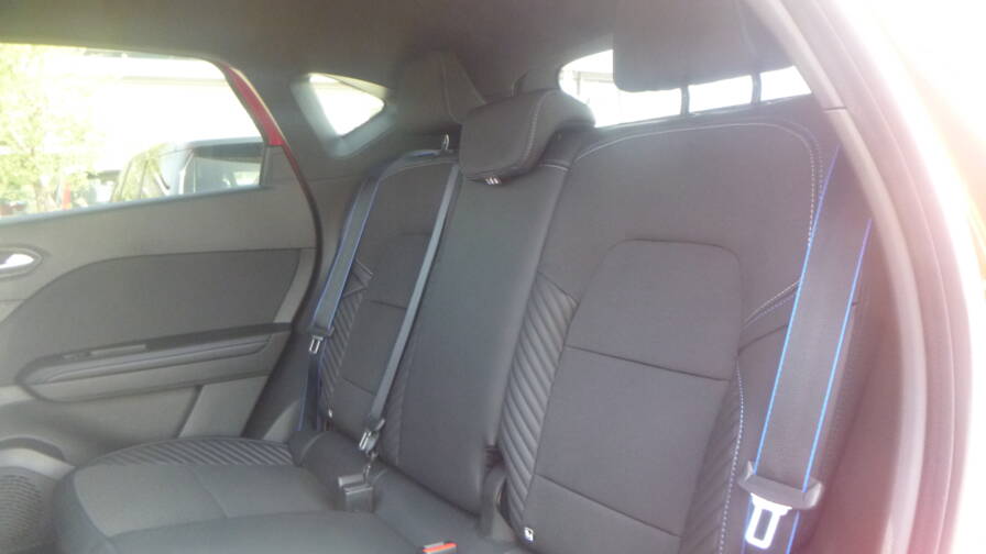 Mandataire Automobile neuf, recherche de Renault Captur-e-tech-full-hybrid-145-esprit-alpine-plus-toit-plus-pack-hiver-plus-pack-360-plus-harman-kardon - E-Motors