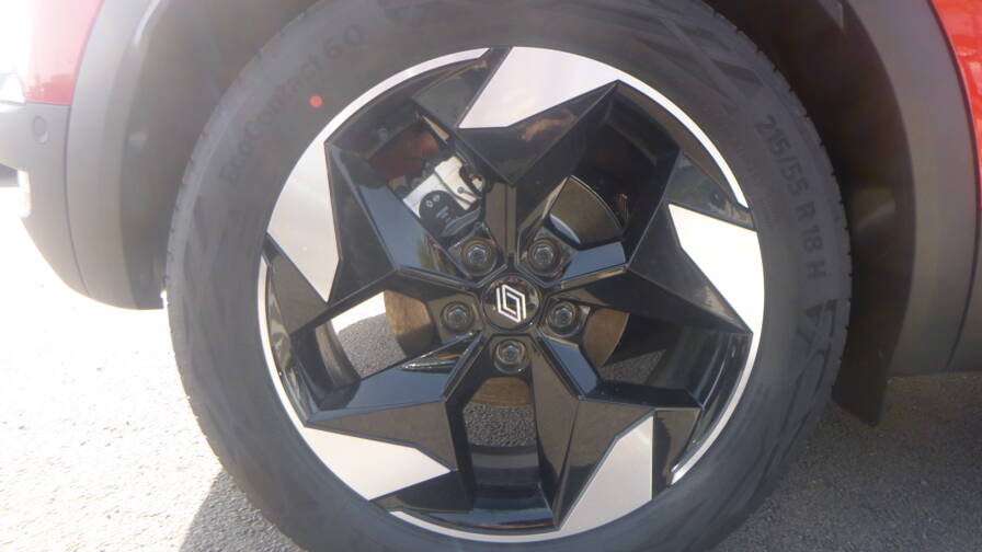 Mandataire Automobile neuf, recherche de Renault Captur-e-tech-full-hybrid-145-techno-plus-pack-hiver - E-Motors