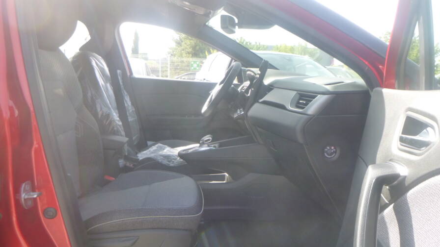 Mandataire Automobile neuf, recherche de Renault Captur-e-tech-full-hybrid-145-techno-plus-pack-hiver - E-Motors