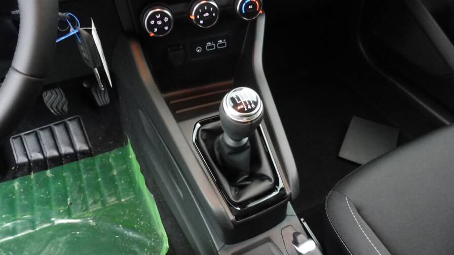 Mandataire Automobile neuf, recherche de Renault Clio-1-0-tce-90ch-generation-25 - E-Motors