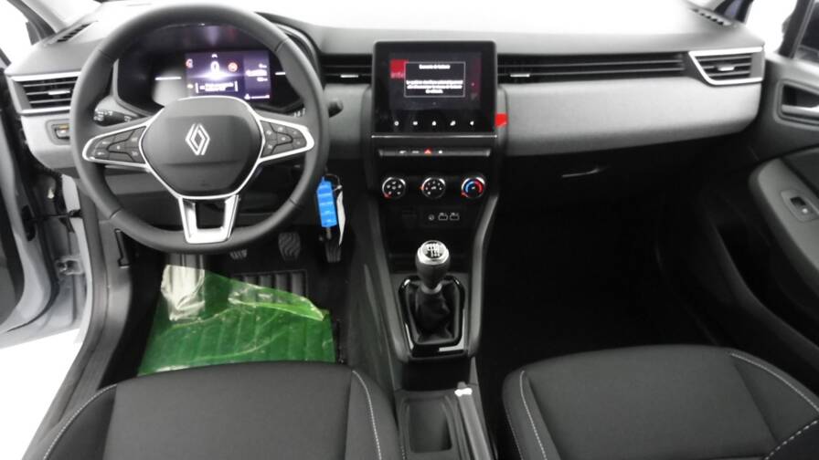 Mandataire Automobile occasion, recherche de Renault Clio-1-5-blue-dci-100ch-evolution - E-Motors