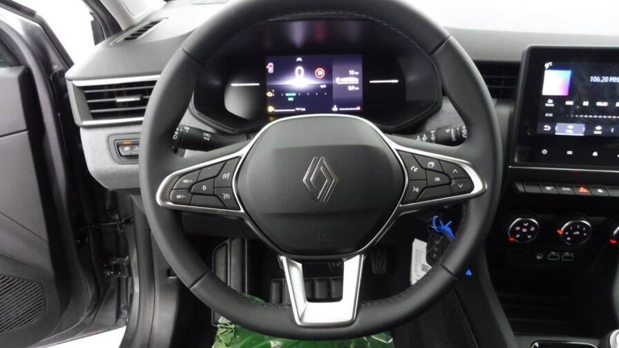 Mandataire Automobile occasion, recherche de Renault Clio-1-5-blue-dci-100ch-evolution - E-Motors