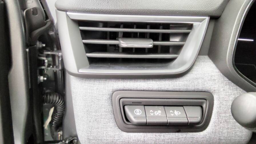 Mandataire Automobile neuf, recherche de Renault Clio-1-5-blue-dci-100ch-evolution - E-Motors