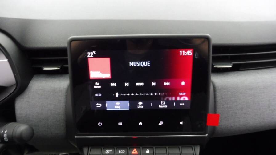 Mandataire Automobile neuf, recherche de Renault Clio-1-5-blue-dci-100ch-evolution - E-Motors