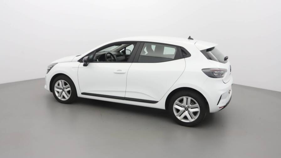 Mandataire Automobile occasion, recherche de Renault Clio-1-5-blue-dci-100ch-evolution-gsr2 - E-Motors