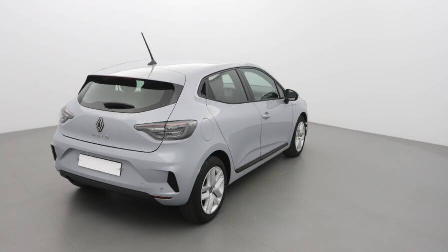Mandataire Automobile occasion, recherche de Renault Clio-1-5-blue-dci-100ch-evolution-gsr2 - E-Motors