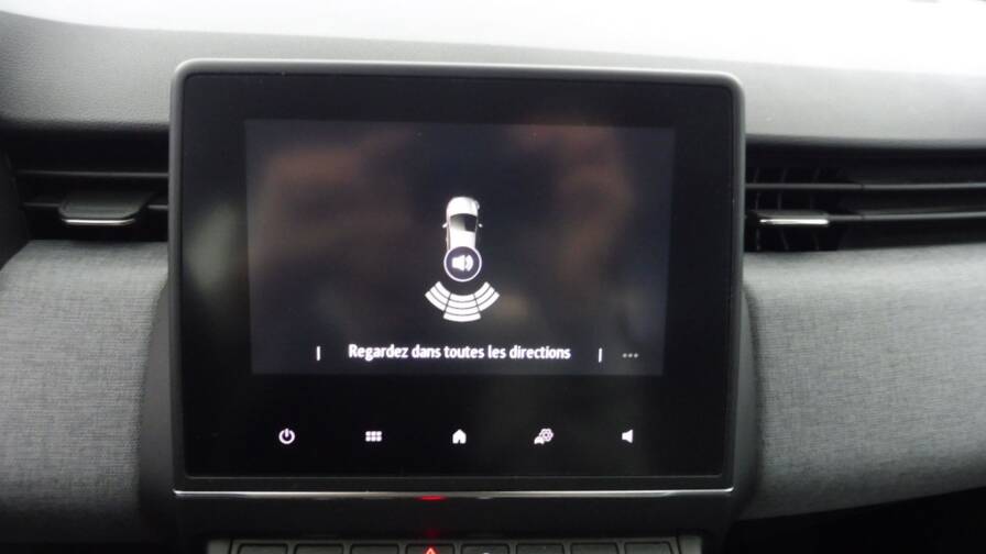 Mandataire Automobile occasion, recherche de Renault Clio-1-5-blue-dci-100ch-evolution-gsr2 - E-Motors