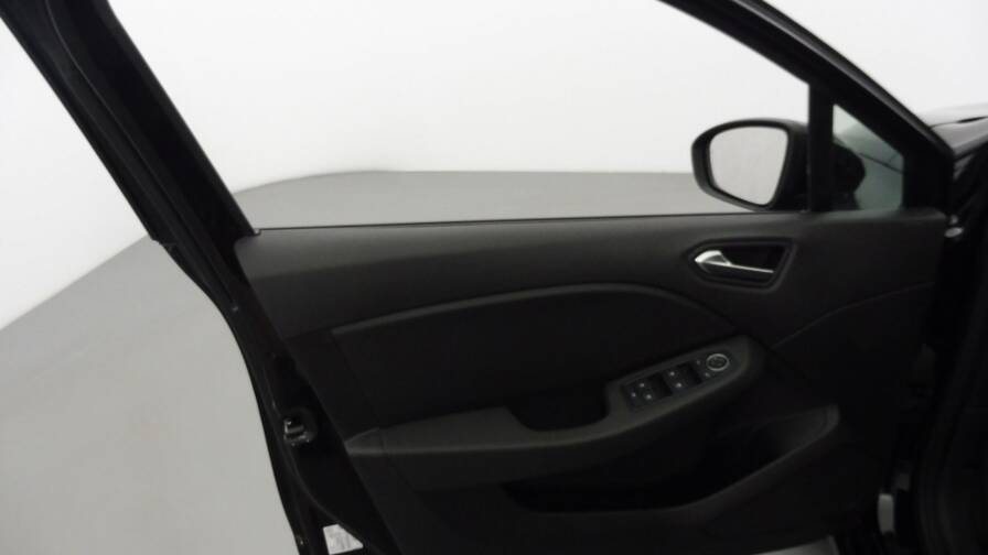 Mandataire Automobile occasion, recherche de Renault Clio-1-5-blue-dci-100ch-evolution-gsr2 - E-Motors