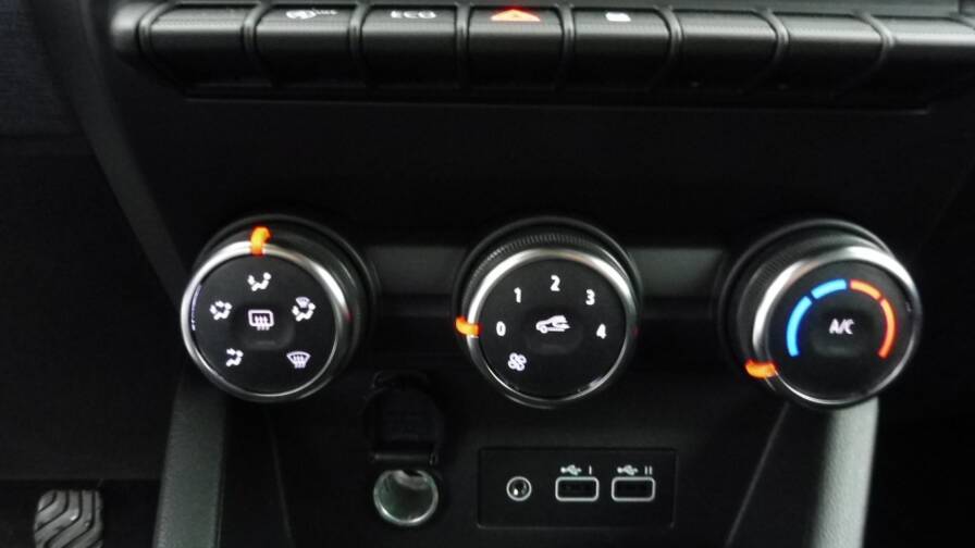 Mandataire Automobile neuf, recherche de Renault Clio-1-5-blue-dci-100ch-evolution - E-Motors