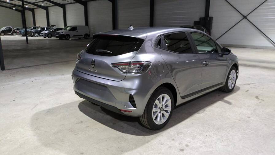 Mandataire Automobile neuf, recherche de Renault Clio-5-blue-dci-100-ch-gsr2-evolution-surequipee - E-Motors
