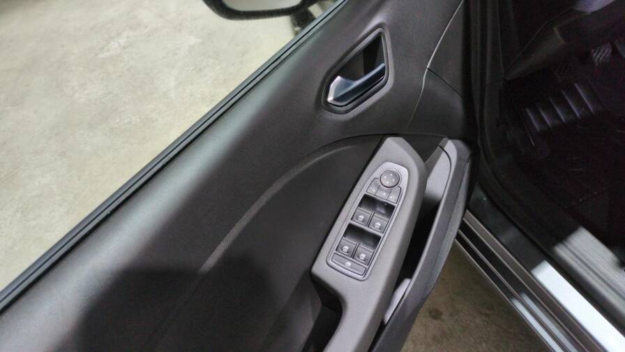 Mandataire Automobile neuf, recherche de Renault Clio-5-blue-dci-100-ch-gsr2-evolution-surequipee - E-Motors