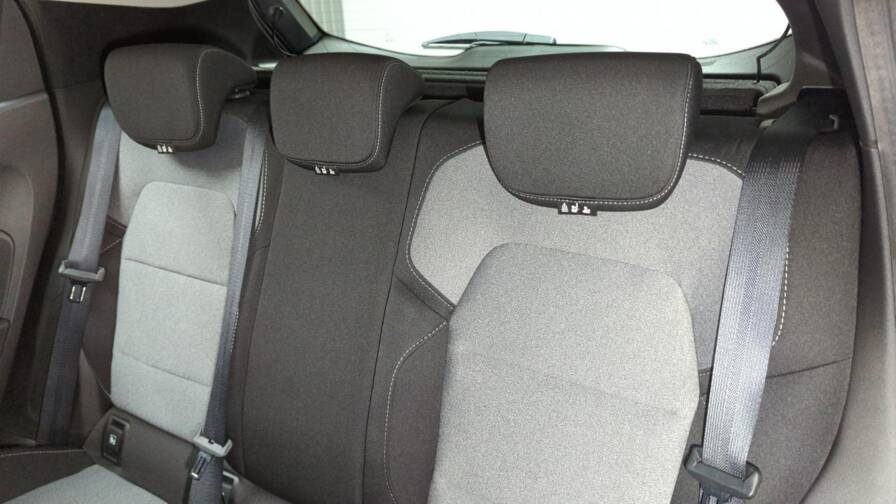 Mandataire Automobile neuf, recherche de Renault Clio-5-blue-dci-100-gsr2-evolution-plus-camera-de-recul-plus-navi - E-Motors