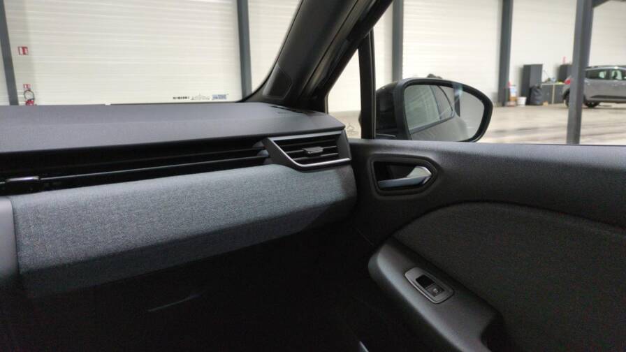 Mandataire Automobile neuf, recherche de Renault Clio-5-tce-90-ch-gsr2-techno - E-Motors