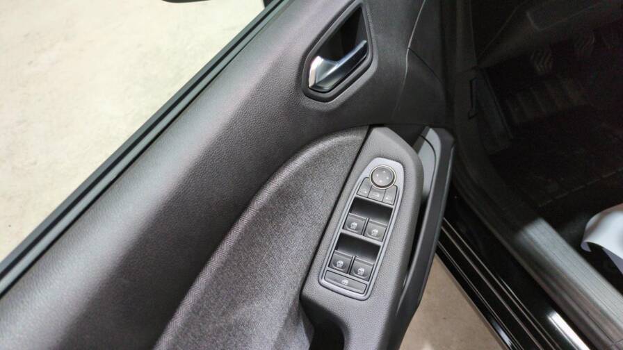 Mandataire Automobile neuf, recherche de Renault Clio-5-tce-90-ch-gsr2-techno - E-Motors