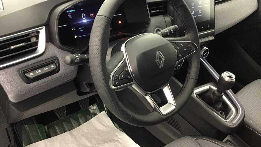 Mandataire Automobile occasion, recherche de Renault Clio-tce-90-ch-gsr2-techno5-portes-vp-essence-sans-plomb042024-en-cours - E-Motors