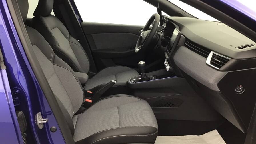 Mandataire Automobile occasion, recherche de Renault Clio-tce-90-ch-gsr2-techno5-portes-vp-essence-sans-plomb042024-en-cours - E-Motors