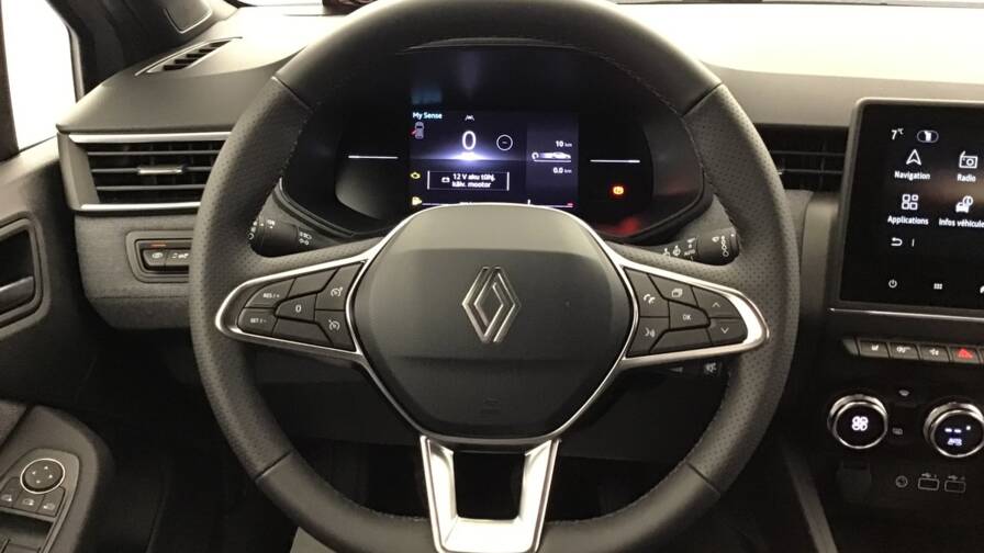 Mandataire Automobile occasion, recherche de Renault Clio-tce-90-ch-gsr2-techno5-portes-vp-essence-sans-plomb042024-en-cours - E-Motors