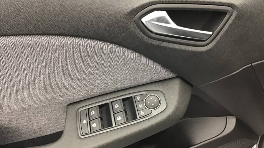 Mandataire Automobile occasion, recherche de Renault Clio-tce-90-ch-gsr2-techno5-portes-vp-essence-sans-plomb042024-en-cours - E-Motors