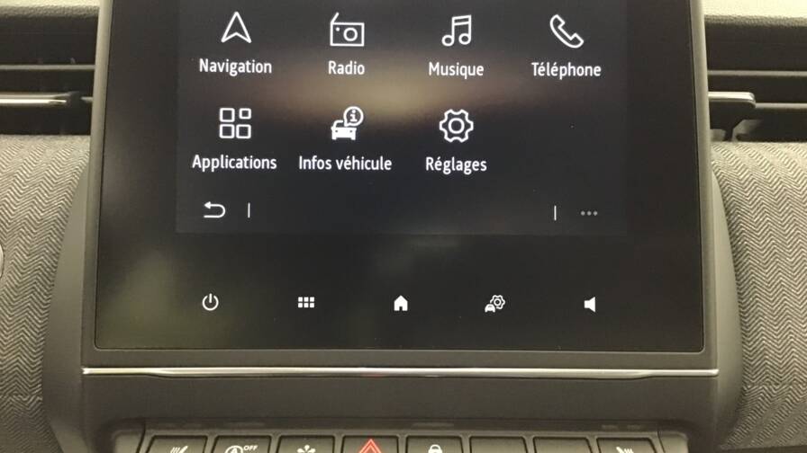 Mandataire Automobile occasion, recherche de Renault Clio-tce-90-ch-gsr2-techno5-portes-vp-essence-sans-plomb042024-en-cours - E-Motors