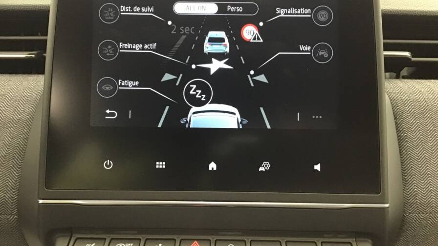 Mandataire Automobile occasion, recherche de Renault Clio-tce-90-ch-gsr2-techno5-portes-vp-essence-sans-plomb042024-en-cours - E-Motors