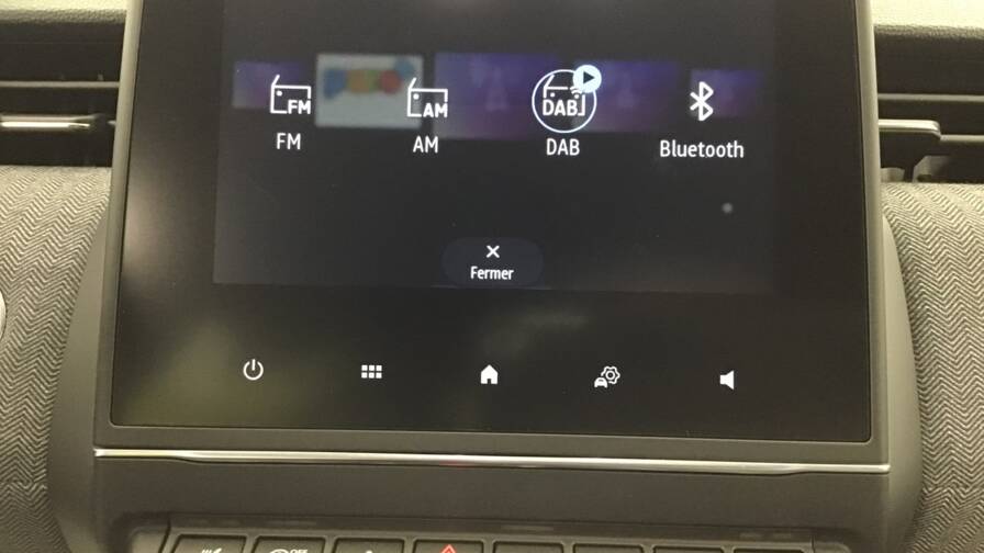 Mandataire Automobile occasion, recherche de Renault Clio-tce-90-ch-gsr2-techno5-portes-vp-essence-sans-plomb042024-en-cours - E-Motors