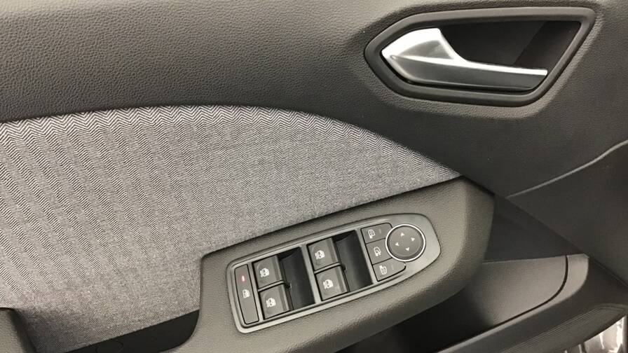 Mandataire Automobile occasion, recherche de Renault Clio-tce-90-ch-gsr2-techno5-portes-vp-essence-sans-plomb042024-en-cours - E-Motors