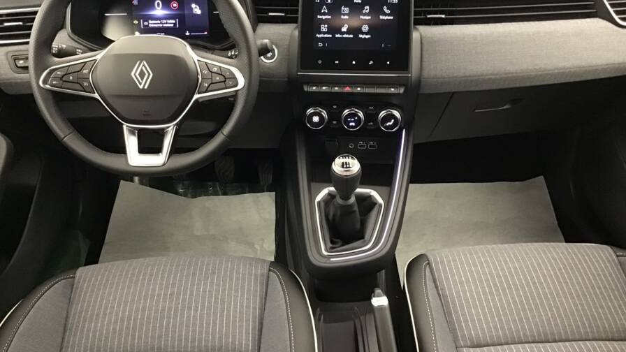 Mandataire Automobile occasion, recherche de Renault Clio-tce-90-ch-gsr2-techno5-portes-vp-essence-sans-plomb042024-en-cours - E-Motors