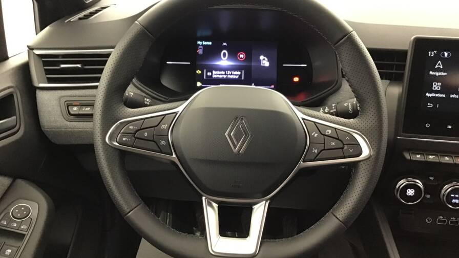 Mandataire Automobile occasion, recherche de Renault Clio-tce-90-ch-gsr2-techno5-portes-vp-essence-sans-plomb042024-en-cours - E-Motors