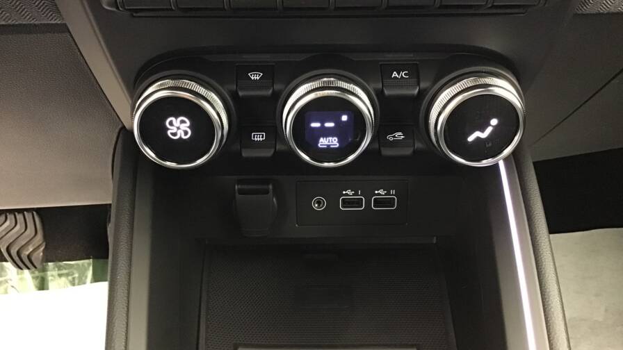 Mandataire Automobile occasion, recherche de Renault Clio-tce-90-ch-gsr2-techno5-portes-vp-essence-sans-plomb042024-en-cours - E-Motors