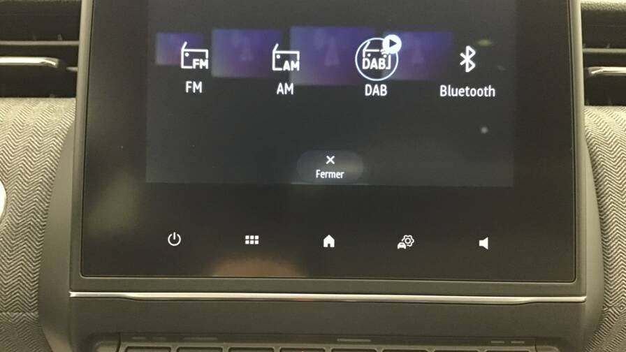 Mandataire Automobile occasion, recherche de Renault Clio-tce-90-ch-gsr2-techno5-portes-vp-essence-sans-plomb042024-en-cours - E-Motors