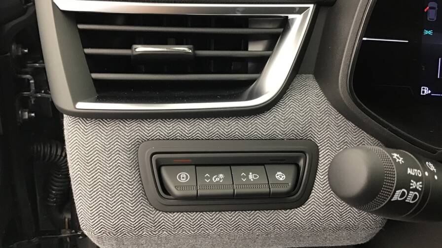 Mandataire Automobile occasion, recherche de Renault Clio-tce-90-ch-gsr2-techno5-portes-vp-essence-sans-plomb042024-en-cours - E-Motors