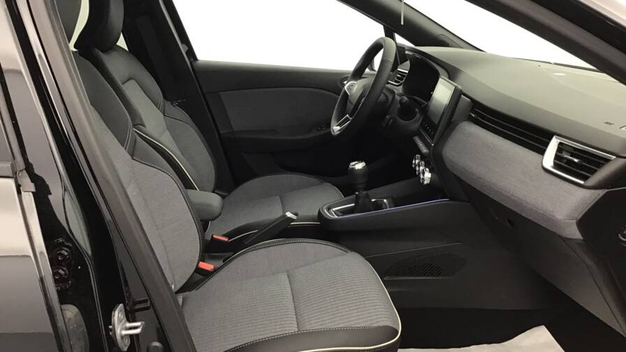 Mandataire Automobile occasion, recherche de Renault Clio-tce-90-ch-gsr2-techno5-portes-vp-essence-sans-plomb042024-en-cours - E-Motors