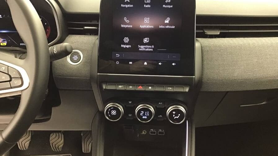 Mandataire Automobile occasion, recherche de Renault Clio-tce-90-techno - E-Motors