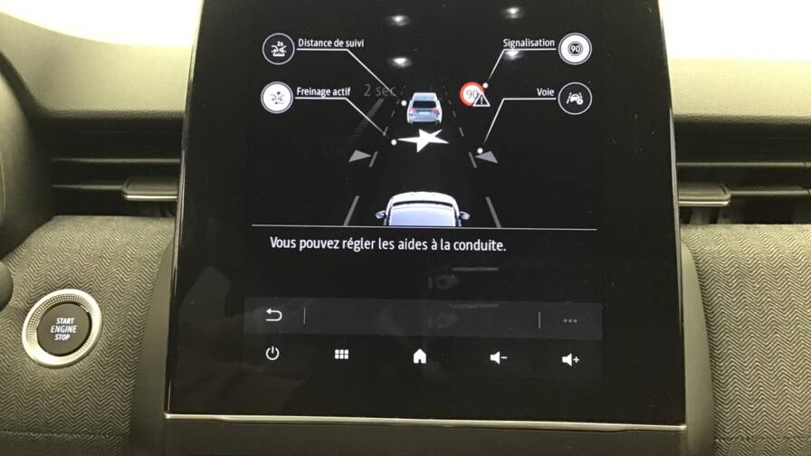 Mandataire Automobile occasion, recherche de Renault Clio-tce-90-techno - E-Motors