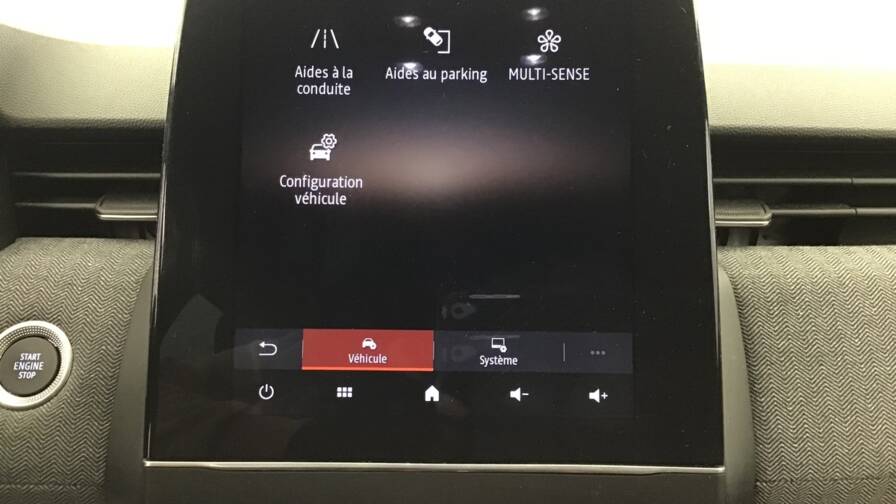 Mandataire Automobile occasion, recherche de Renault Clio-tce-90-techno - E-Motors