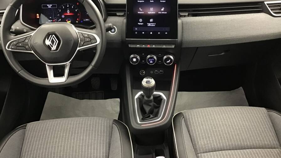 Mandataire Automobile occasion, recherche de Renault Clio-tce-90-techno - E-Motors