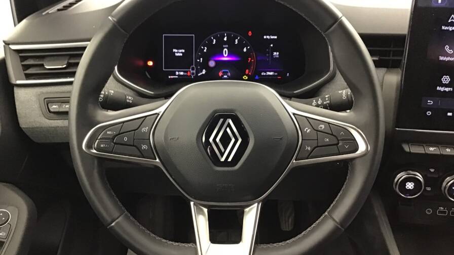 Mandataire Automobile occasion, recherche de Renault Clio-tce-90-techno - E-Motors