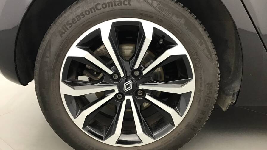 Mandataire Automobile occasion, recherche de Renault Clio-tce-90-techno - E-Motors